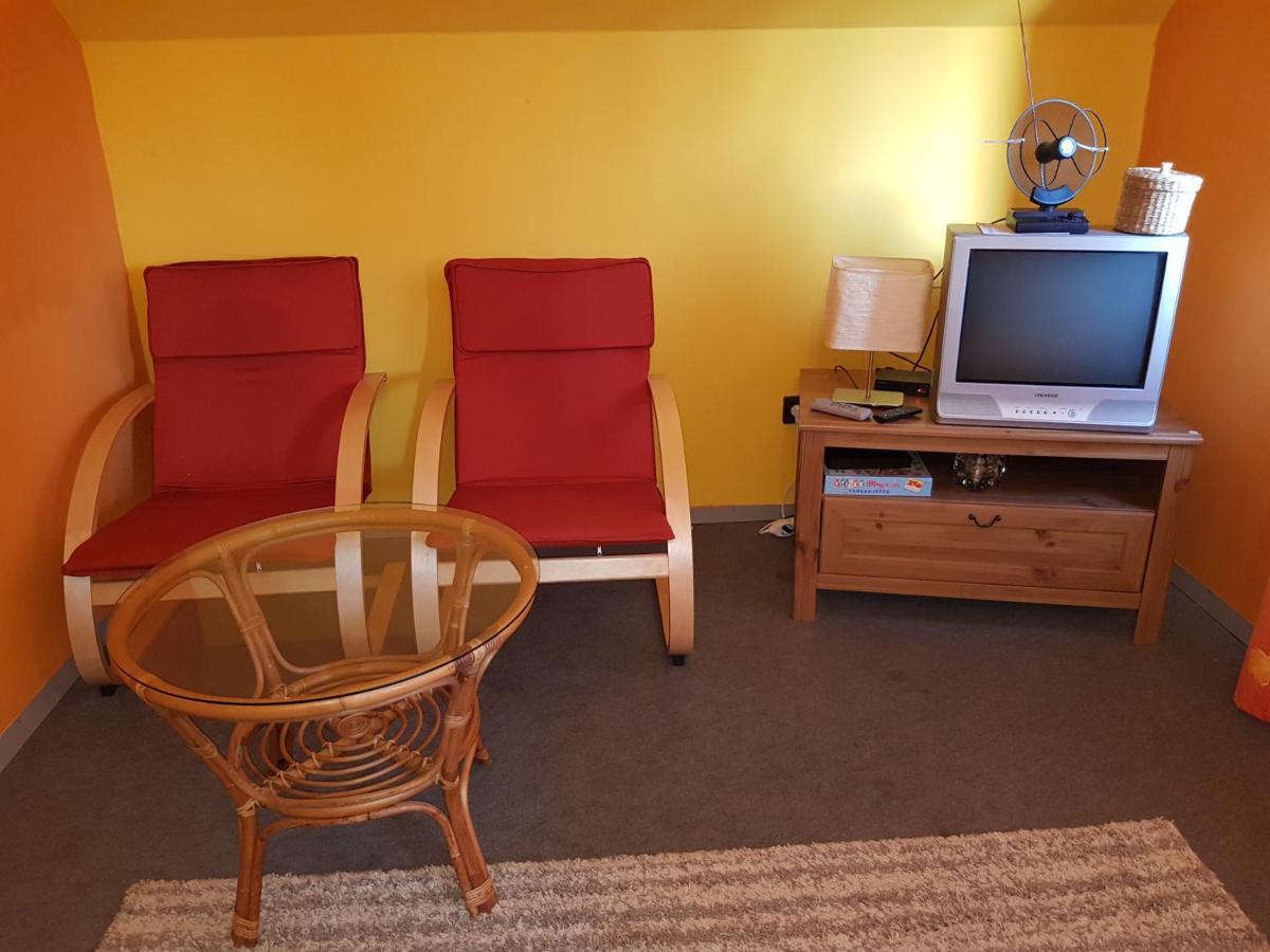 Nador Apartman Apartment Балатонлеле Екстериор снимка